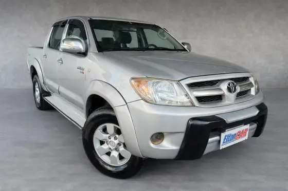 TOYOTA HILUX 2.5 STD 4X4 CD 16V TURBO DIESEL 4P MANUAL