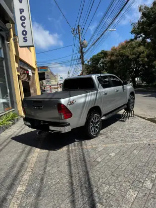 TOYOTA HILUX 2.8 SRV 4X4 CD 16V DIESEL 4P AUTOMÁTICO
