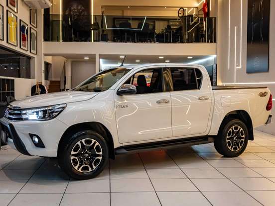 TOYOTA-HILUX-2.8 SRX 4X4 CD 16V DIESEL 4P AUTOMÁTICO TOYOTA-HILUX-2018