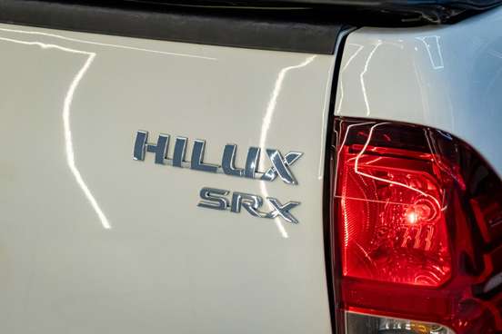 TOYOTA-HILUX-2018