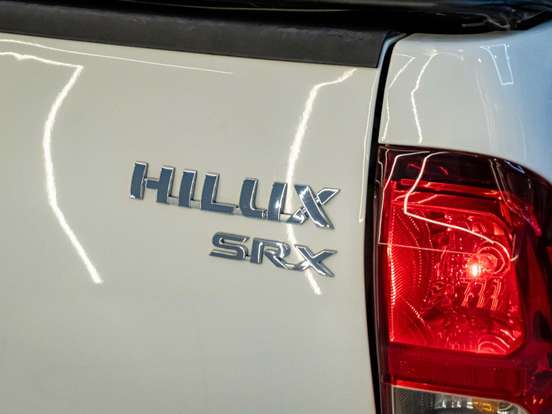 TOYOTA-HILUX-2.8 SRX 4X4 CD 16V DIESEL 4P AUTOMÁTICO TOYOTA-HILUX-2018