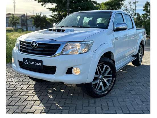 TOYOTA-HILUX-3.0 SRV 4X4 CD 16V TURBO INTERCOOLER DIESEL 4P AUTOMÁTICO TOYOTA-HILUX-2013