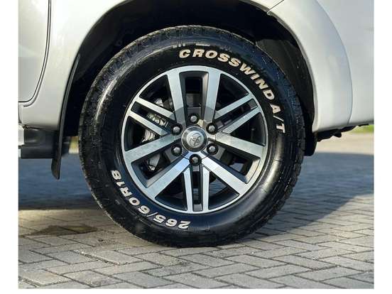 TOYOTA-HILUX-3.0 SRV 4X4 CD 16V TURBO INTERCOOLER DIESEL 4P AUTOMÁTICO TOYOTA-HILUX-2013