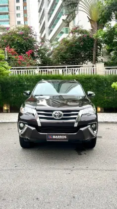 TOYOTA HILUX SW4 2.7 SR 4X2 16V FLEX 4P AUTOMÁTICO