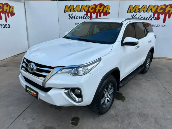 TOYOTA HILUX SW4 2.7 SRV 7 LUGARES 4X2 16V FLEX 4P AUTOMÁTICO