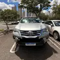 TOYOTA HILUX SW4 2.8 SRX 4X4 7 LUGARES 16V TURBO INTERCOOLER DIESEL 4P AUTOMÁTICO TOYOTA HILUX SW4 2.8 SRX 4X4 7 LUGARES 16V TURBO INTERCOOLER DIESEL 4P AUTOMÁTICO
