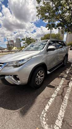 TOYOTA-HILUX SW4-2019