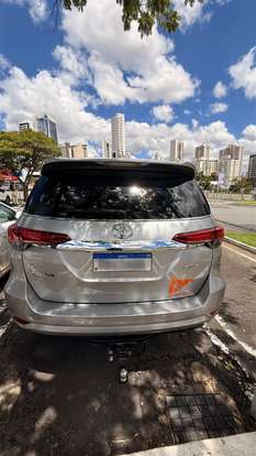 TOYOTA-HILUX SW4-2019