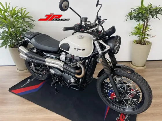 TRIUMPH STREET SCRAMBLER 