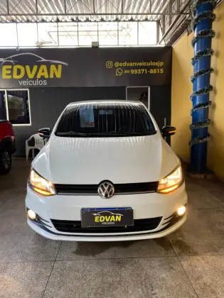 VOLKSWAGEN FOX 1.6 MSI TOTAL FLEX CONNECT 4P MANUAL