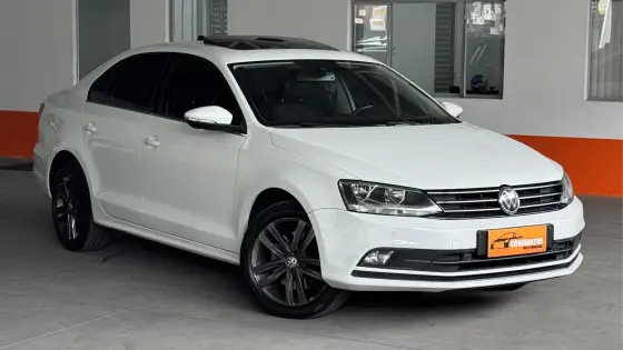 VOLKSWAGEN JETTA 2.0 TSI HIGHLINE 211CV GASOLINA 4P TIPTRONIC