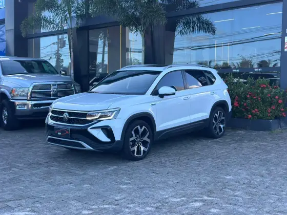 VOLKSWAGEN TAOS 1.4 250 TSI TOTAL FLEX HIGHLINE AUTOMÁTICO