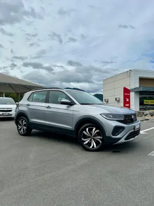 VOLKSWAGEN T-CROSS 1.0 200 TSI TOTAL FLEX AUTOMÁTICO