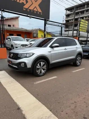 VOLKSWAGEN T-CROSS 1.0 200 TSI TOTAL FLEX COMFORTLINE AUTOMÁTICO