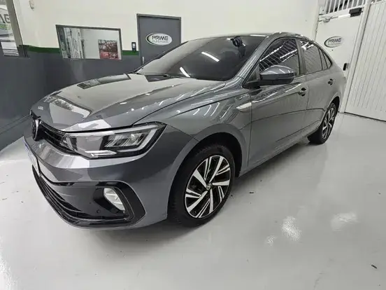 VOLKSWAGEN VIRTUS 1.0 200 TSI HIGHLINE AUTOMÁTICO