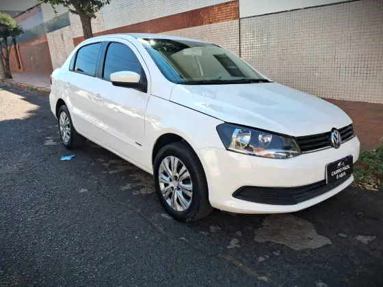 VOLKSWAGEN VOYAGE 1.6 MI CITY 8V FLEX 4P MANUAL