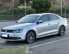 VOLKSWAGEN JETTA 2.0 TSI HIGHLINE 211CV GASOLINA 4P TIPTRONIC VOLKSWAGEN JETTA 2.0 TSI HIGHLINE 211CV GASOLINA 4P TIPTRONIC