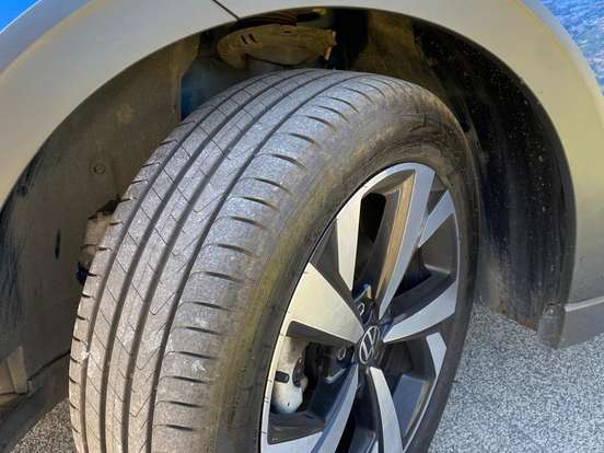 VOLKSWAGEN-NIVUS-1.0 200 TSI TOTAL FLEX HIGHLINE AUTOMÁTICO VOLKSWAGEN-NIVUS-2024