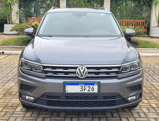 VOLKSWAGEN-TIGUAN-2019