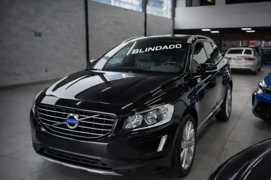 VOLVO XC60 2.0 T6 INSCRIPTION TURBO GASOLINA 4P AUTOMÁTICO VOLVO XC60 2.0 T6 INSCRIPTION TURBO GASOLINA 4P AUTOMÁTICO
