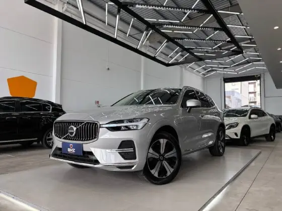 VOLVO XC60 2.0 T8 RECHARGE PLUS AWD GEARTRONIC