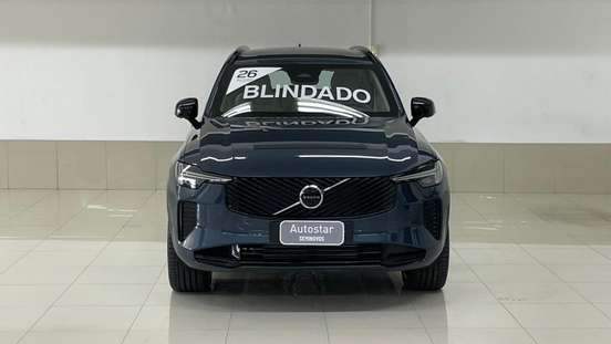 VOLVO-XC90-2025