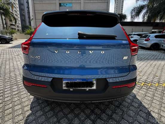 VOLVO-XC40-1.5 T5 RECHARGE R-DESIGN GEARTRONIC VOLVO-XC40-2021