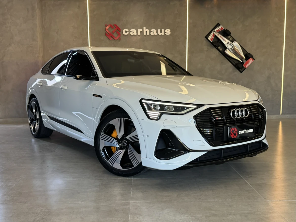 Audi E-tron — foto 3