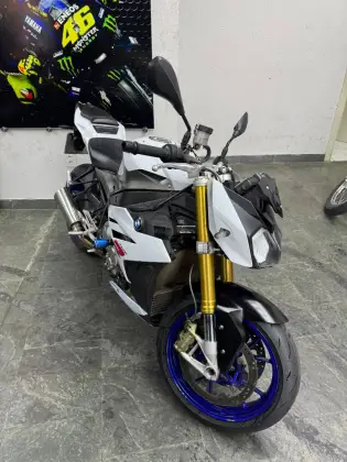 BMW S 1000 R 