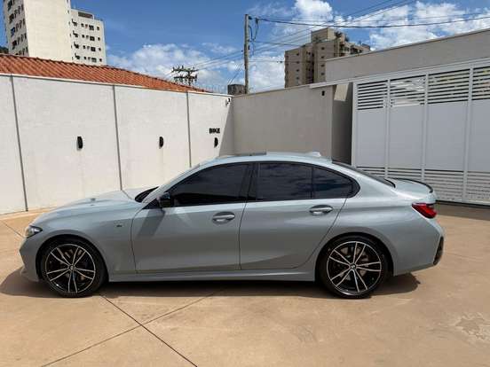 BMW-320i-2.0 16V TURBO FLEX M SPORT AUTOMÁTICO BMW-320i-2023