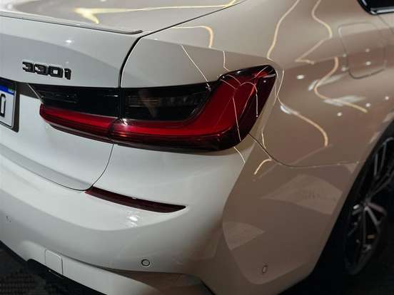 BMW-330i-2.0 16V TURBO GASOLINA M SPORT AUTOMÁTICO BMW-330i-2019