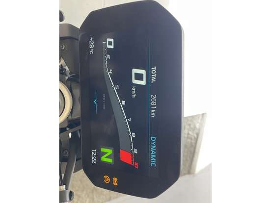 BMW-F 900 R SPORT PLUS-2024