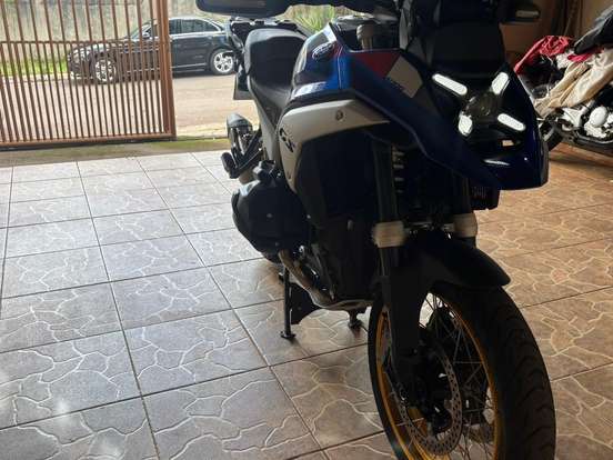 BMW-R 1300 GS TROPHY-2025