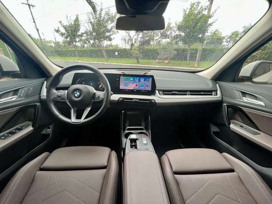 BMW-X1-2022