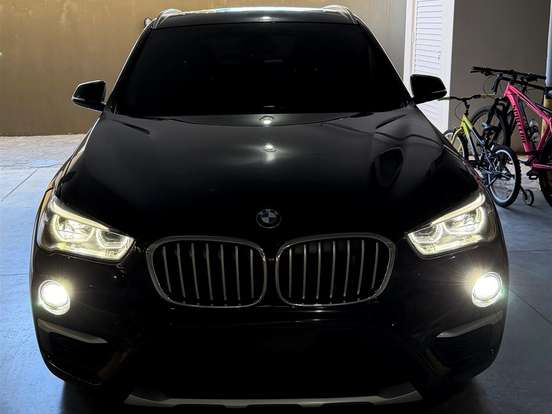 BMW-X1-2.0 16V TURBO ACTIVEFLEX SDRIVE20I X-LINE 4P AUTOMÁTICO BMW-X1-2017