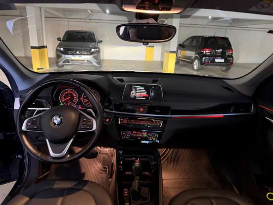 BMW-X1-2.0 16V TURBO ACTIVEFLEX SDRIVE20I X-LINE 4P AUTOMÁTICO BMW-X1-2017