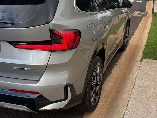 BMW-X1-2.0 16V TURBO GASOLINA SDRIVE20I X-LINE STEPTRONIC BMW-X1-2023
