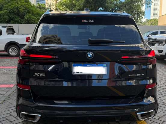 BMW-X5-3.0 I6 TURBO HÍBRIDO XDRIVE50E M SPORT AUTOMÁTICO BMW-X5-2023