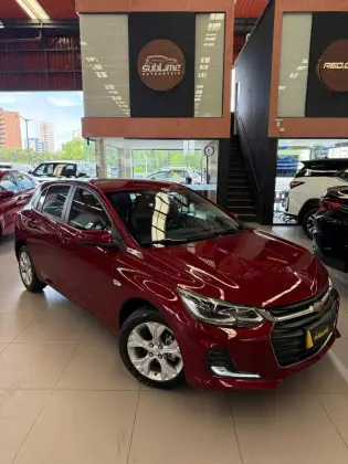 CHEVROLET ONIX 1.0 TURBO FLEX PREMIER AUTOMÁTICO CHEVROLET ONIX 1.0 TURBO FLEX PREMIER AUTOMÁTICO