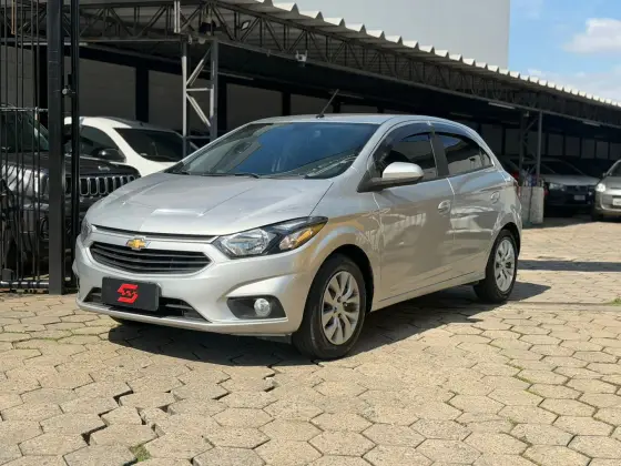 CHEVROLET ONIX 1.4 MPFI LT 8V FLEX 4P MANUAL