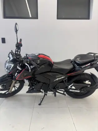 DAFRA APACHE RTR 200 DAFRA APACHE RTR 200