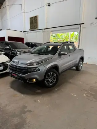 FIAT TORO 2.0 16V TURBO DIESEL FREEDOM 4WD AT9