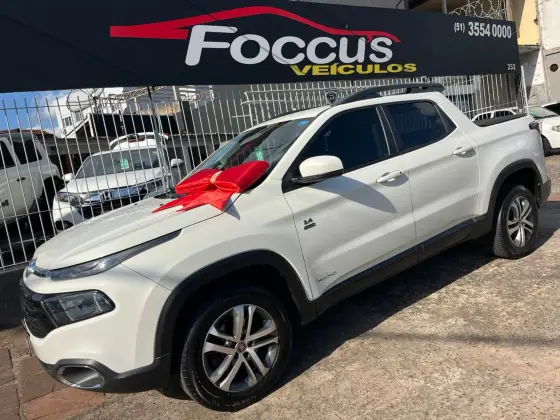FIAT TORO 2.4 16V MULTIAIR FLEX FREEDOM AT9 FIAT TORO 2.4 16V MULTIAIR FLEX FREEDOM AT9