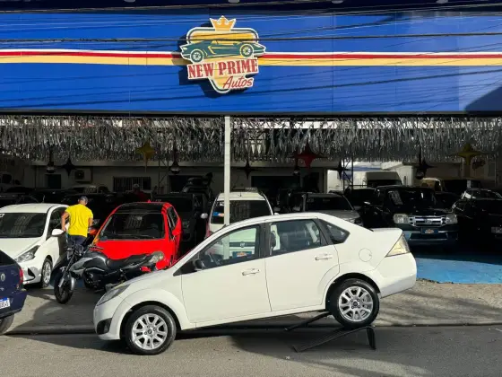 FORD FIESTA 1.6 SE SEDAN 16V FLEX 4P MANUAL