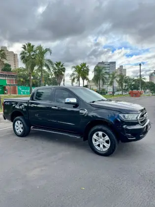 FORD RANGER 3.2 XLT 4X4 CD 20V DIESEL 4P AUTOMÁTICO FORD RANGER 3.2 XLT 4X4 CD 20V DIESEL 4P AUTOMÁTICO