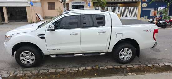 FORD-RANGER-2013