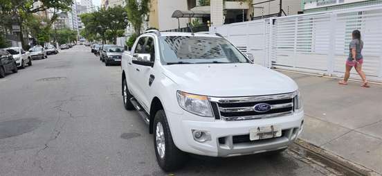 FORD-RANGER-2013