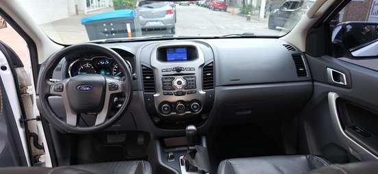 FORD-RANGER-2013