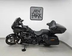 HARLEY-DAVIDSON STREET GLIDE HARLEY-DAVIDSON STREET GLIDE