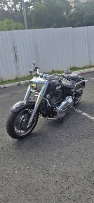 HARLEY-DAVIDSON SOFTAIL FAT BOY 114 